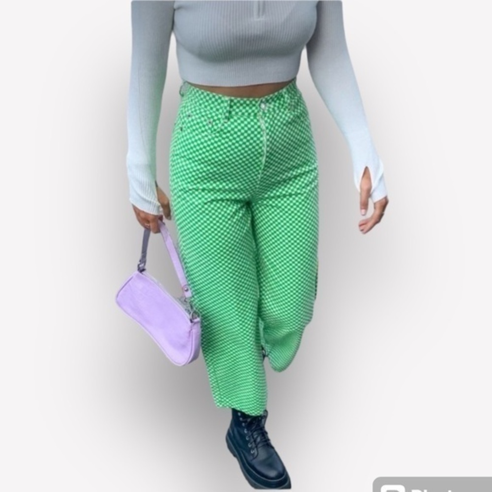🍿🐠New Shekou Green & White Checkered Wide-Leg Hi Rise Jeans - Bold and Trendy